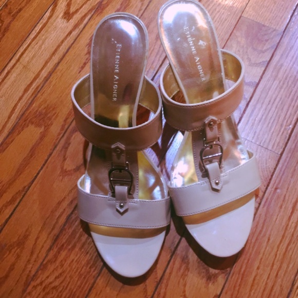 Etienne Aigner Shoes - ETIENNE AIGNER  Classy Heel Sandal . Size 10.